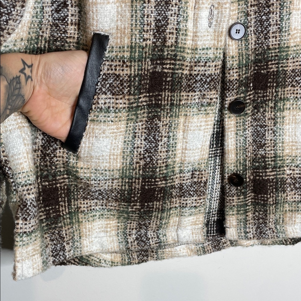 Le Miel | Women’s Plaid Oversized Shacket Vegan Leather Details Size Medium - Picture 3 of 6